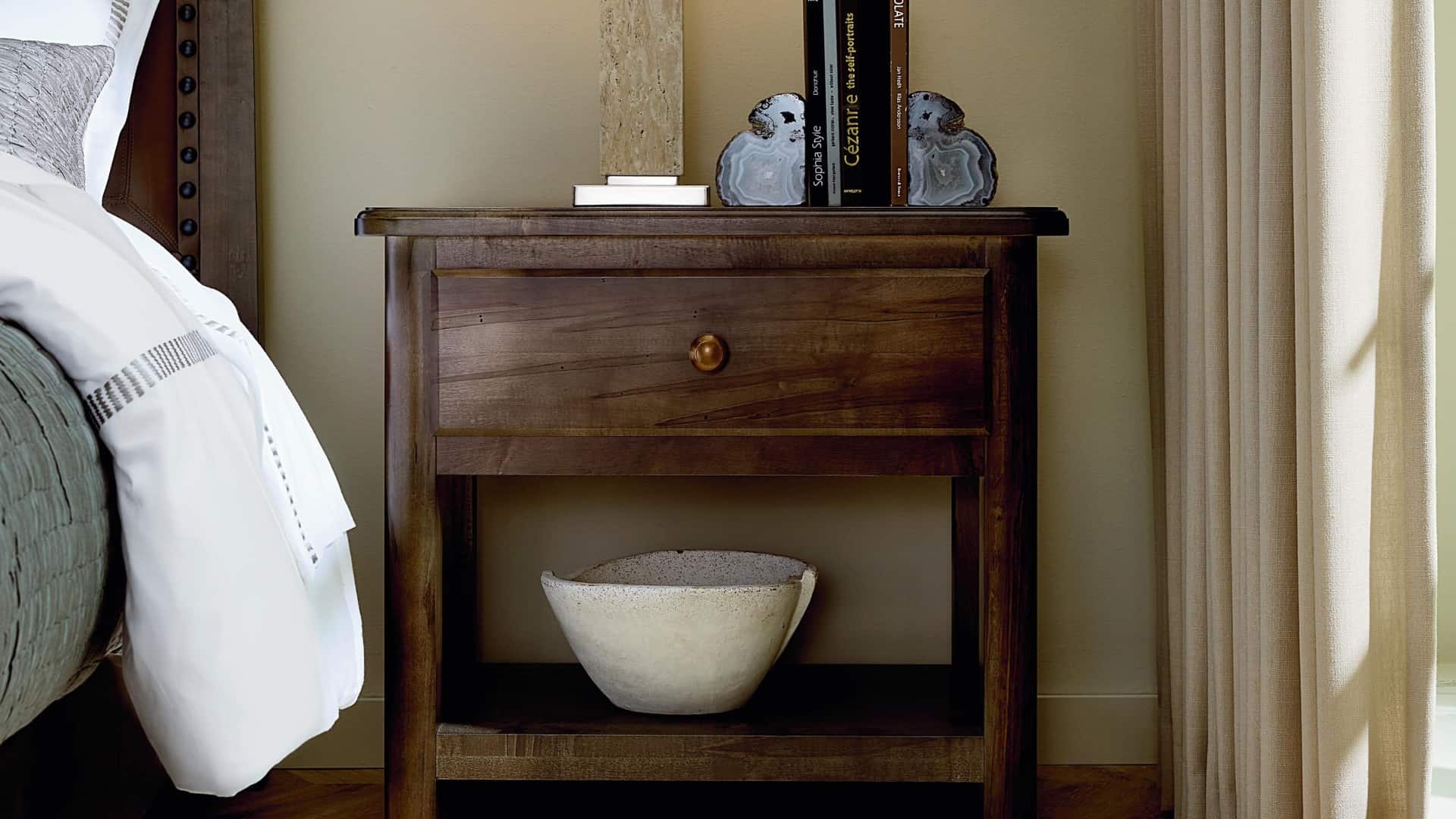 Designing Your MidCentury Modern Bedroom – Woodchucks Fine Furniture