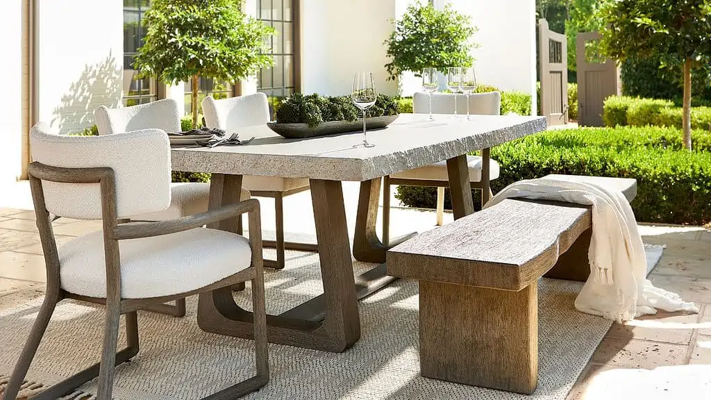 Outdoor patio furniture