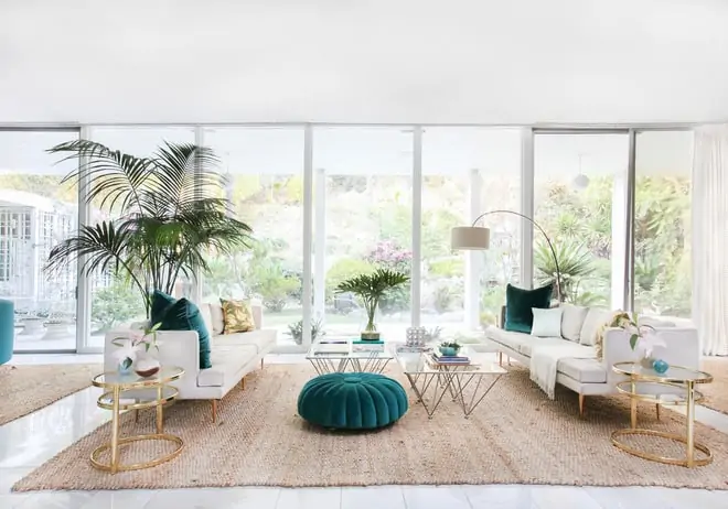 airy and bright living room