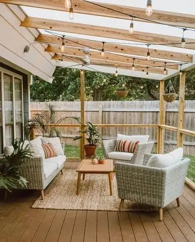 outdoor patio with lounge seating area