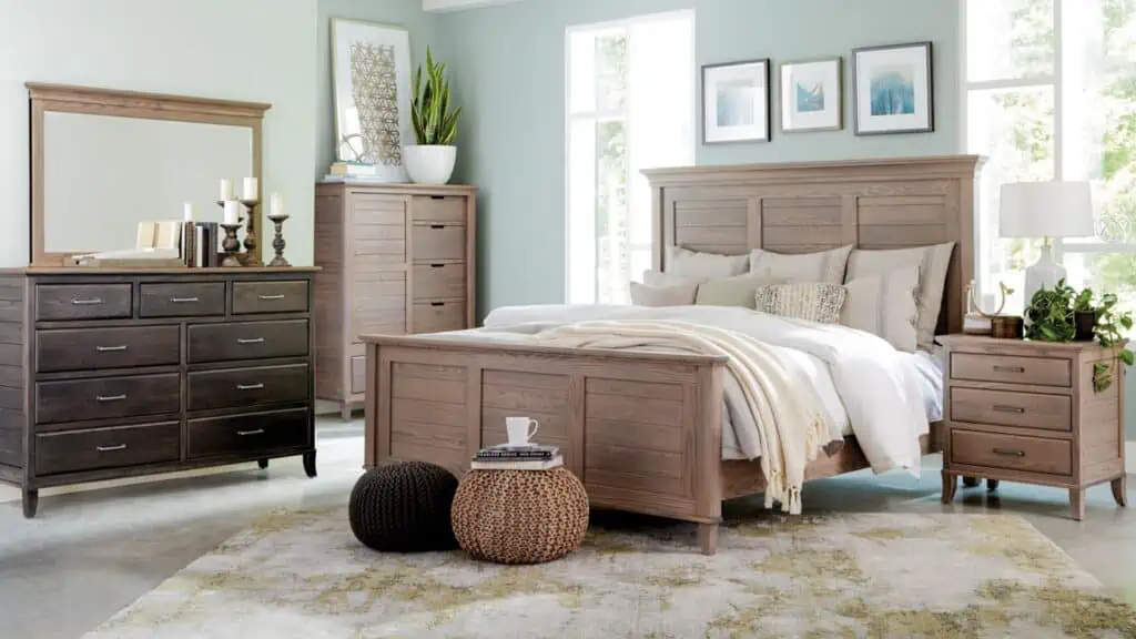 Universal Bedroom Furniture